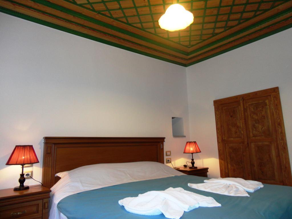Hotel Kalemi 2 Gjirokastër Buitenkant foto