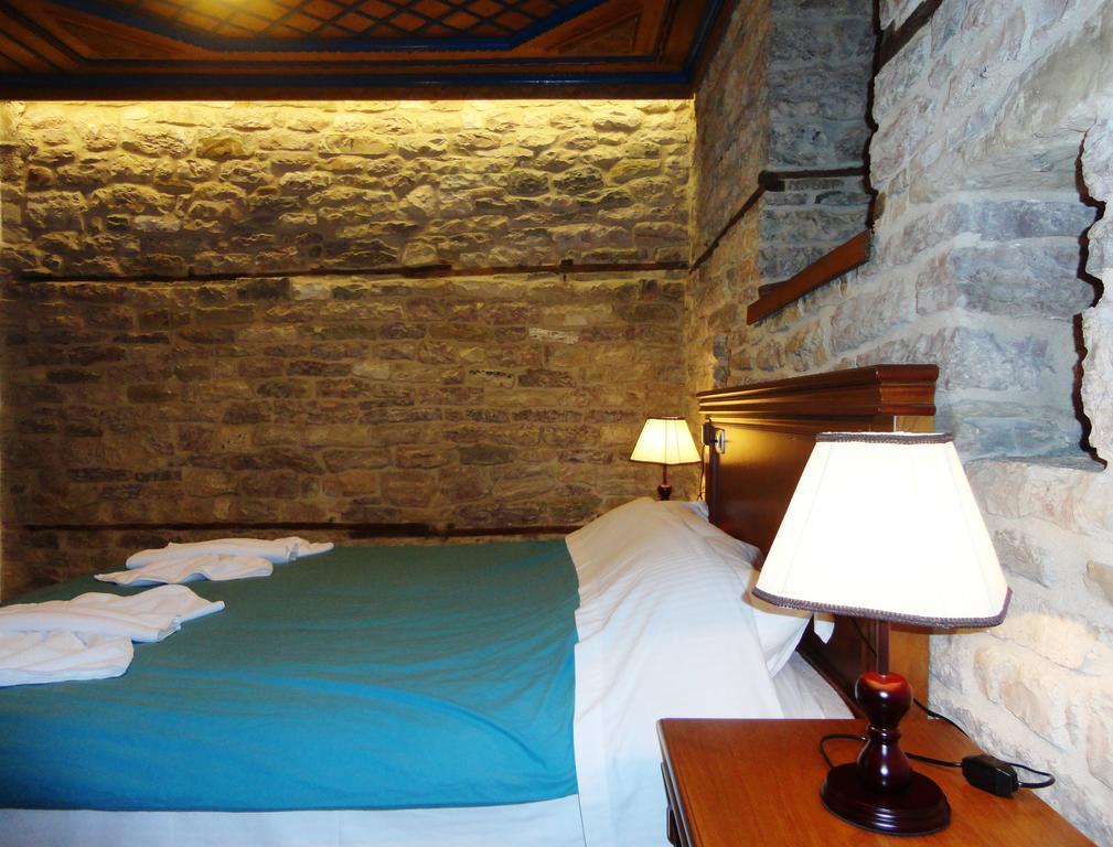Hotel Kalemi 2 Gjirokastër Buitenkant foto
