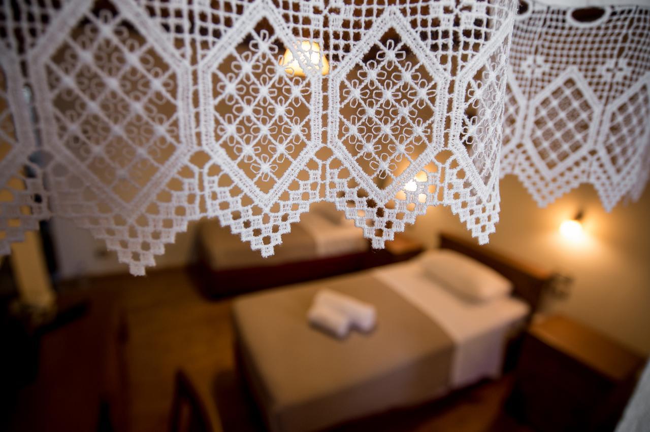 Hotel Kalemi 2 Gjirokastër Buitenkant foto