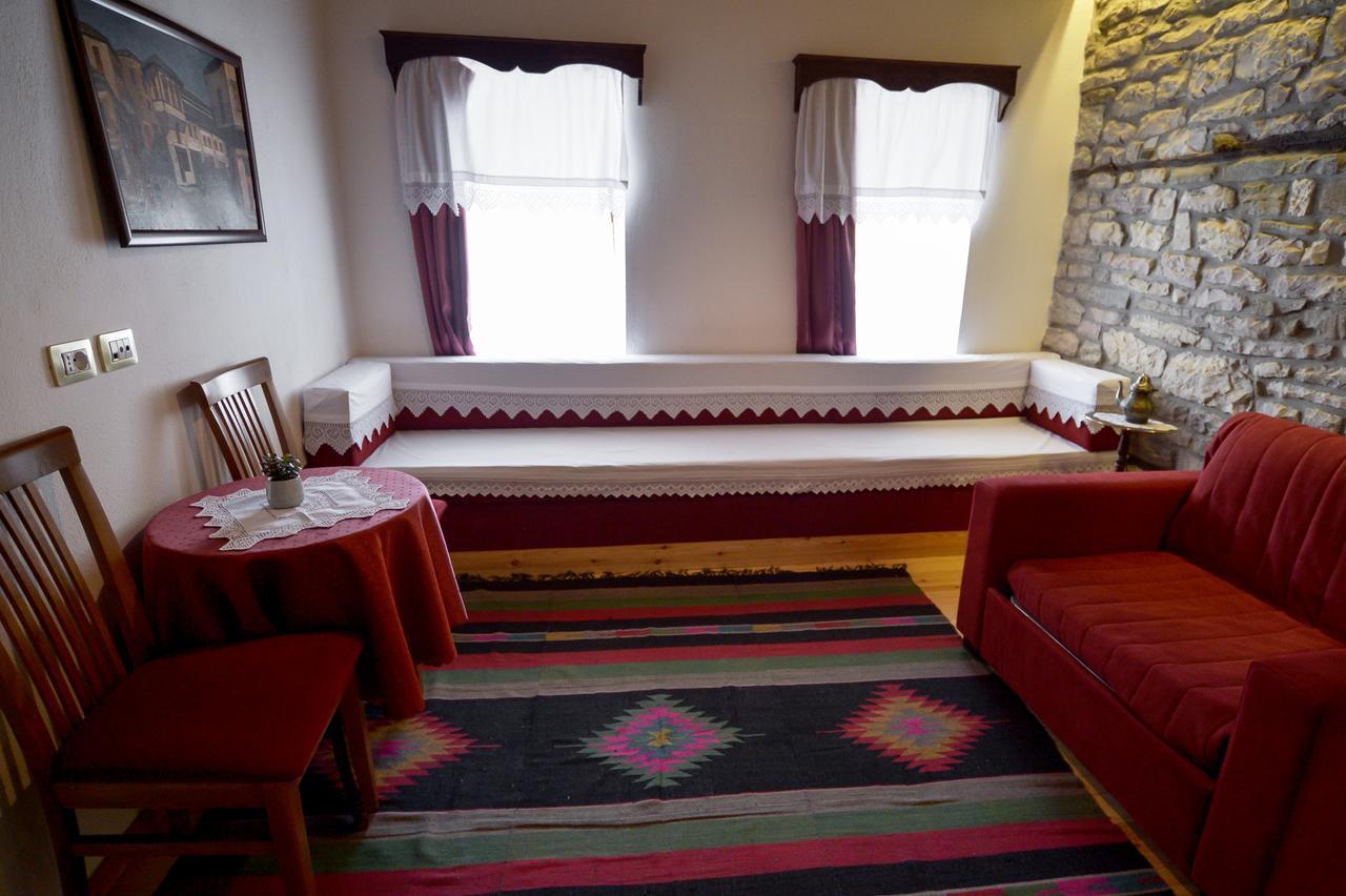 Hotel Kalemi 2 Gjirokastër Buitenkant foto